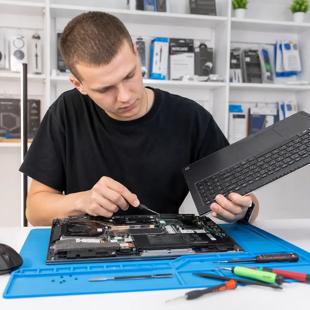 заменить клавиатуру на ноутбуке Acer в Тосно