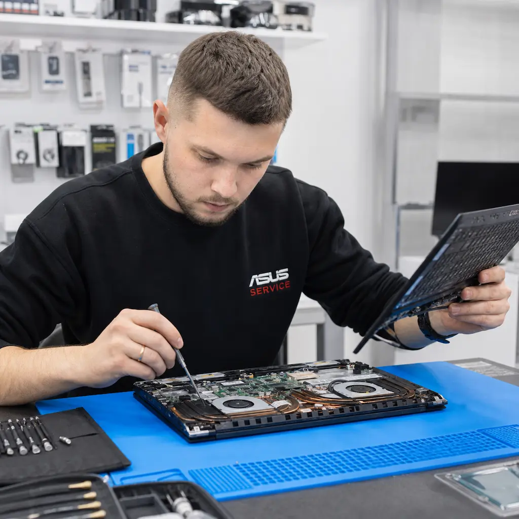 заменить клавиатуру на ноутбуке Asus в Тосно