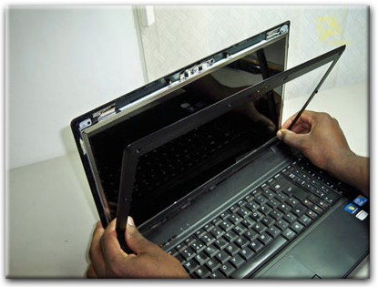 Замена экрана ноутбука Lenovo в Тосно